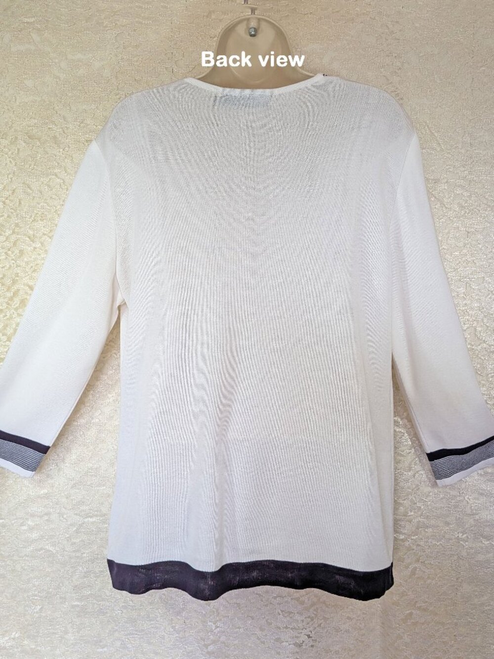 40" bust MISOOK knit blazer, White, Black striped trim, V neck, Hidden hooks - Picture 16 of 16